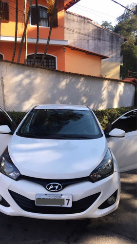Imagem 2 de 10 de Hyundai Hb20 2013 1.0 Comfort Flex 5p