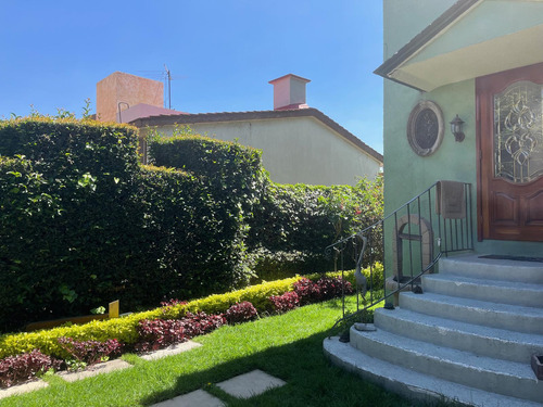 Venta Casa Con Seguridad, Lomas Verdes