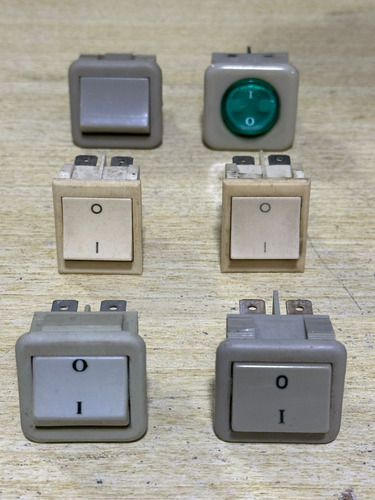 Botão Power Computador Antigo Gabinete At 286 386 486 (Usado)