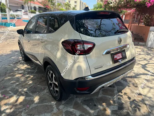 Renault Captur 2.0 Intens Automática
