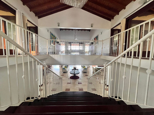 Villa En Venta En Casa De Campo De