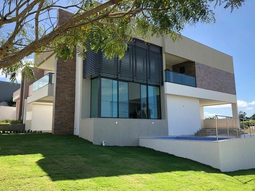Imagem 6 de 16 de Casa No Alphaville 2 Com 4 Suítes, Sala De Estar E Jantar E Piscina - Ss64a11 - 70331942