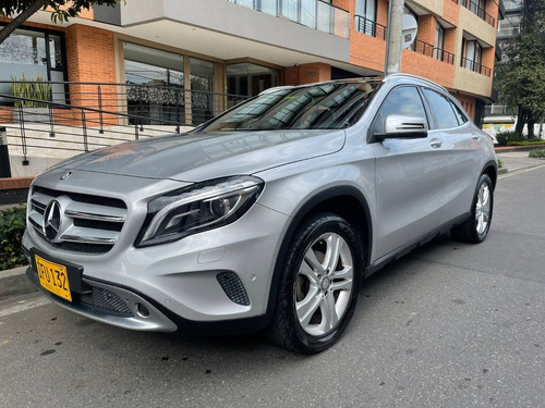 Imagen 1 de 25 de Mercedes Benz Gla 200