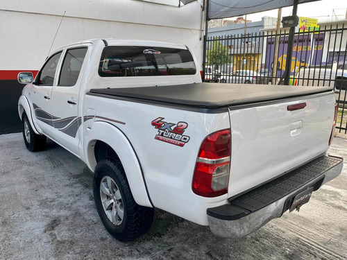 Toyota Hilux 3.0 D/cab 4x2 D Srv 2005