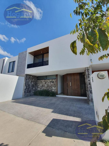 Imagen 2 de 23 de Casa En Venta En Mayorca León Gto, Puerto Interior