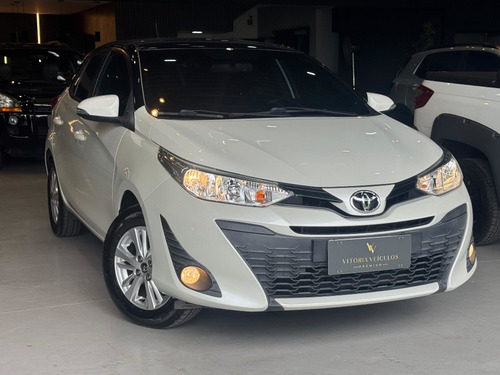 Toyota Yaris 1.3 16V FLEX XL PLUS TECH MULTIDRIVE