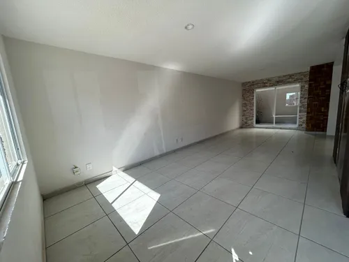 Se Vende Casa En Fraccionamiento Real De Alcala