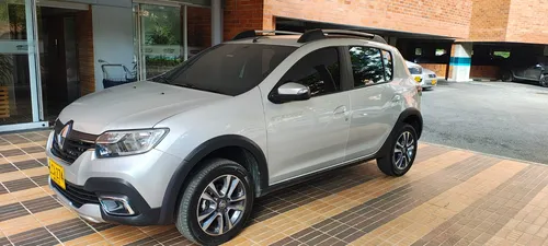 Renault Stepway 1.6 Dynamique / Intens Automática