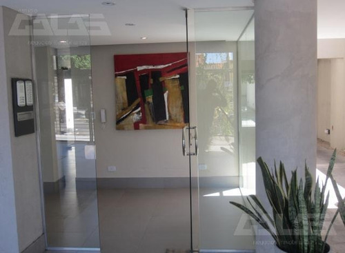 Imagen 10 de 25 de Amplio Duplex De 2 Ambientes En Excelente Ubicación De Morón