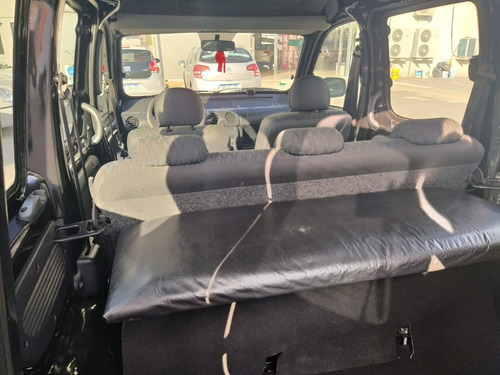 Imagen 5 de 8 de Renault Kangoo 7 Asientos 2014 Con Gnc Oao