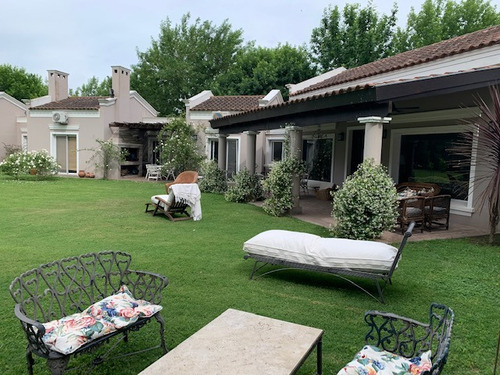 Casa En Venta - Santa Catalina - Open Door - Lujan