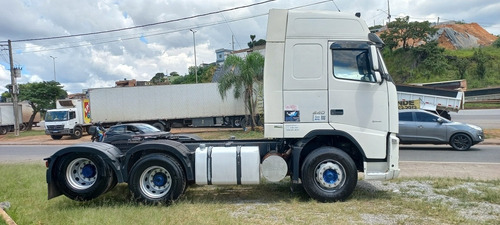 Imagem 5 de 15 de Cavalo Mecanico Volvo Fh 440