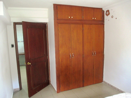 Alquiler - Amplio Y Elegante Apartamento Tipo Anexo Independiente De 100 Mts Full Equipado Y Amoblado - Prados Del Este