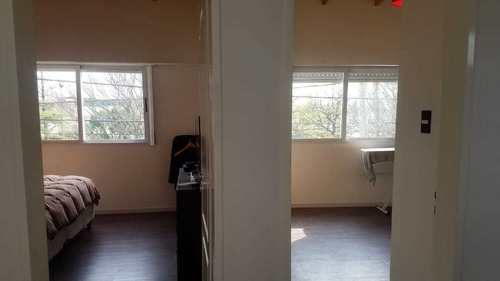 Imagen 12 de 14 de Casa 3 Amb 2 Dormitorios Cocina Living/comedor Al Frente