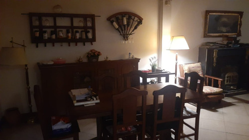 Casa Impecable Amplia 5 Ambientes En Ituzaingó Centro
