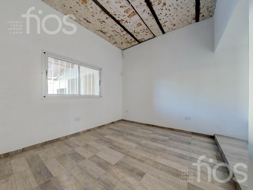 Imagen 13 de 29 de Venta Casa De Dos Dormitorios Con Jardín Y Parque A Estrenar En Fisherton Retasada
