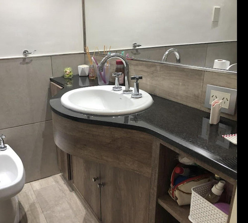 Casa En Venta Reciclada Banco Provincia