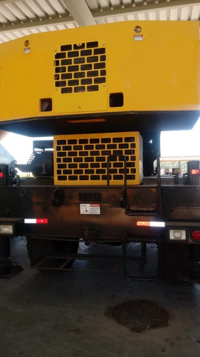 Imagem 4 de 8 de Guindaste Rt- Grove Modelo 540 - Cap 40 Ton