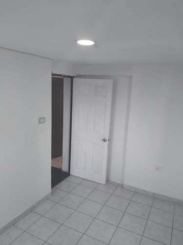 Se Vende Departamento Ubicado Comuna Pedro Aguirre Cerda.