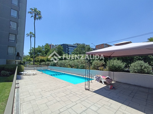 Duplex En Venta De 2 Dorm. En Ñuñoa