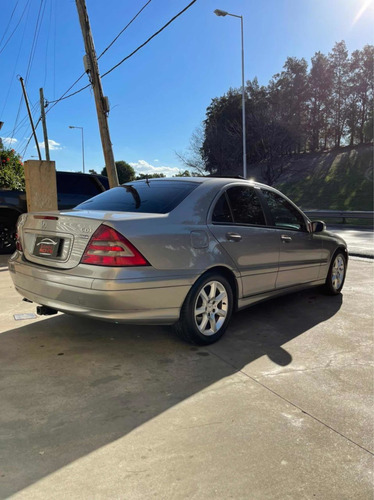 Mercedes-benz Clase C 2006 2.2 C220 Cdi Classic