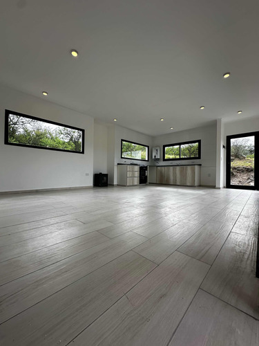 Dueño-vendo Casa De 2 Dormit, 2 Baños, En Lote 5.400 Mts