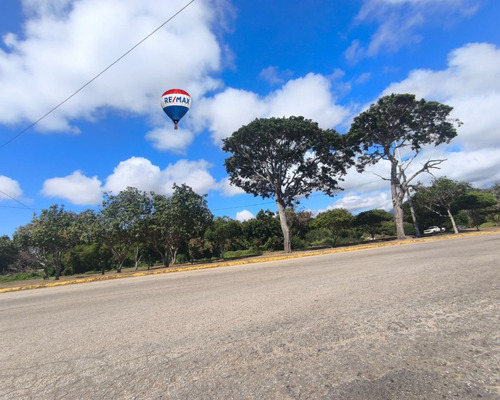 Terreno En Venta, Sector Guacuco, Arismendi, Isla De Margarita