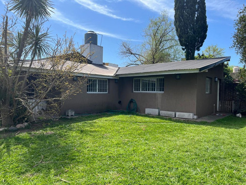 Lote 1000 M2. + Casa De Vicenzo Grande
