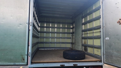 Imagem 7 de 8 de Hyundai Hr 2.5 Diesel 2017 / Apenas 112.000 Km!