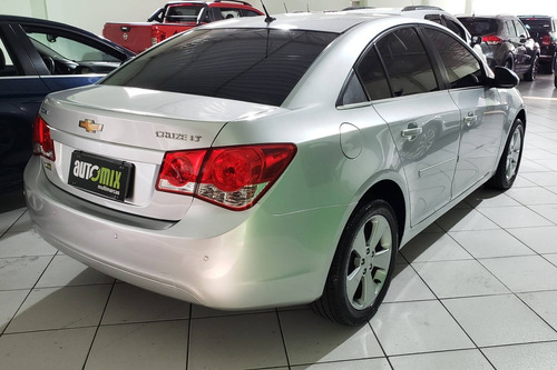 Imagem 3 de 9 de Chevrolet Cruze 1.8 Lt 16v Flex 4p Automático