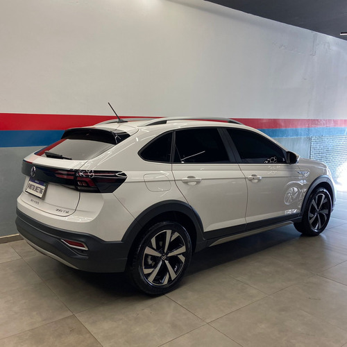 Volkswagen Nivus 1.0 Highline 200 Tsi Aut. 5p