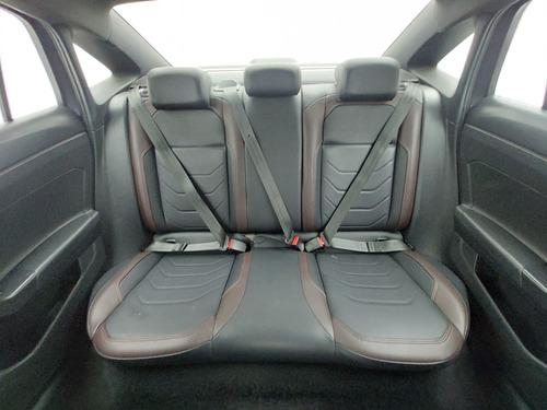 Volkswagen Virtus 1.0 200 TSI HIGHLINE AUTOMÁTICO