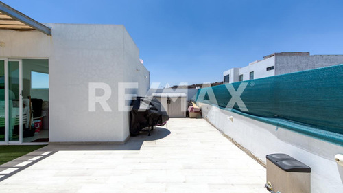 Casa En Renta En Lomas De Juriquilla, Querétaro
