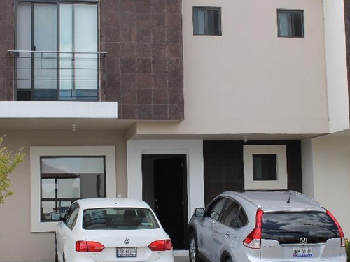 ¡oportunidad Remate Bancario! Preciosa Casa En   Zibatá, Queretaro !!