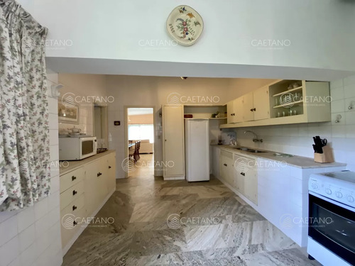 Alquiler Casa Con Terreno De 6600m2 Por Pedragosa Sierra, Punta Del Este