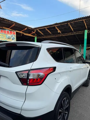 Ford Escape 2.5 Titanium At