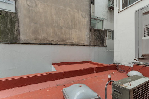 Imagen 7 de 13 de Departamento Tipo Ph 2 Ambientes - 1 Dormitorio . Recoleta