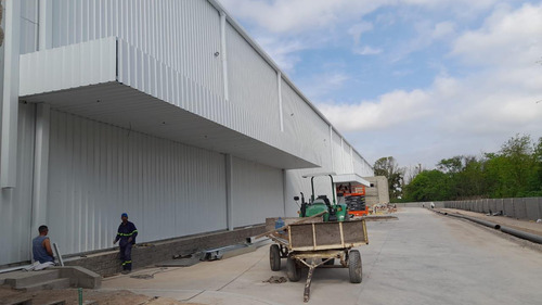 Nave Industrial 18.000 M² A Estrenar - Parque Industrial Reconquista - Trujui - Moreno