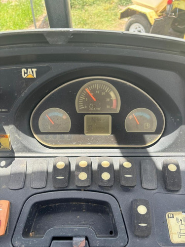 Retroexcavadora Cat 420f It 4x4 2013_cat420fejwj01195