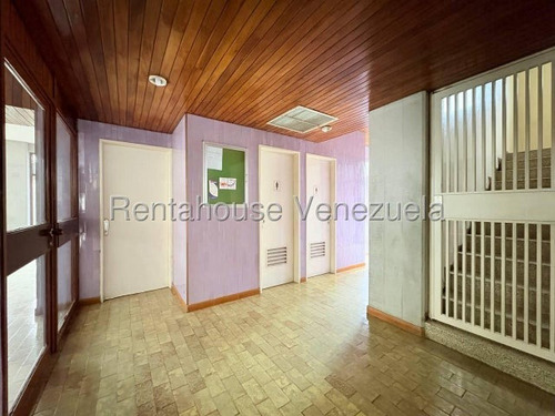 Amplio Apartamento En Motalban Ii Excelente Edificio - 25-17815 - Jca