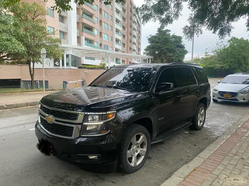 Chevrolet Tahoe 5.3 Lt