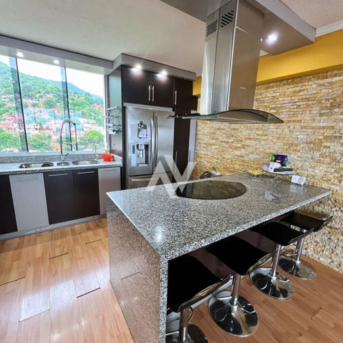 Ref 005 - 598 Grupo Inmobiliaria Vip Te Ofrecemos Apartamento En Venta Ubicado En Los Corales - Estado La Guaira.