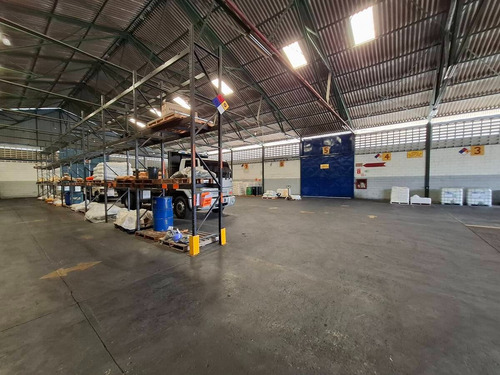 Venta Empresa De Químicos Con Galpón - Zona Industrial. Mr.