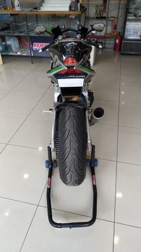 Imagen 6 de 10 de Aprilia Rsv4 Rf