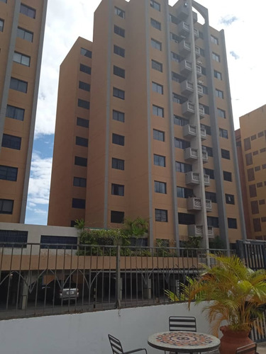 Apartamento En Venta En Conjunto Residencial Los Azulejos En Lecheria 