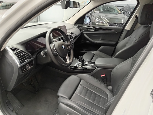 BMW X3 5p xDrive 30i X Line L4/2.0/T Aut