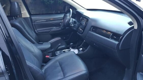 Outlander 2.2 Di-d 4wd (aut)