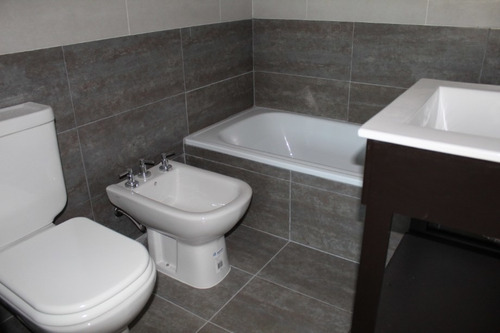 Imagen 11 de 11 de Departamento En Venta En Castelar Sur