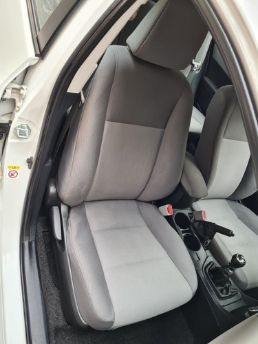 Toyota Corolla 1.8 Xei Mt 140cv 2015 Cassano Automobili