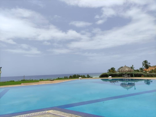 Imagen 18 de 30 de Se Vende Acogedor Apartamento Ubicado En La Privilegiada Urbanizacion Terrazas De Guacuco Margarita Nueva Esparta. Rz